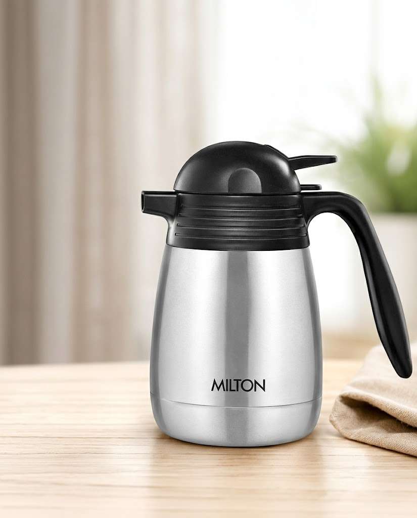 VACUUM INSULATED CARAFE