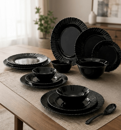 DELIGHT BLACK DINNER SET