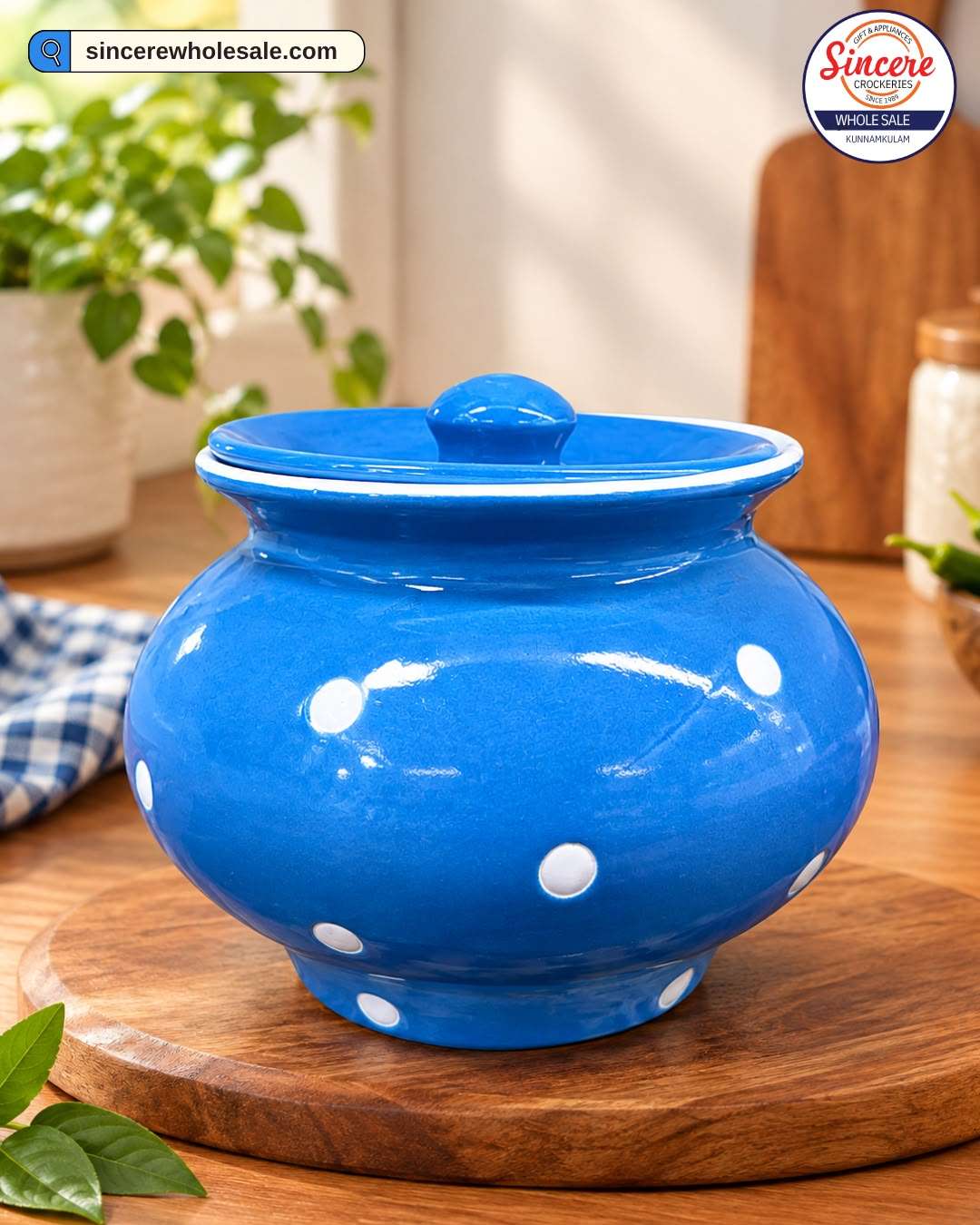 CERAMIC JAR WITH LID
